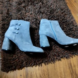Nine West Kerryleeo Gray Booties